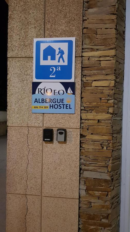 Hostel Rio Eo Albergue รีบาเดโอ ภายนอก รูปภาพ